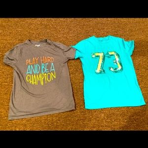 EUC Lot of 2 Boys Cat & Jack Tee Shirts Large 12-14 short sleeve cotton